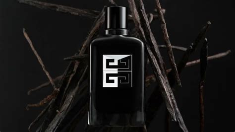 Musique de la pub Givenchy : parfum Gentleman Society (2023).